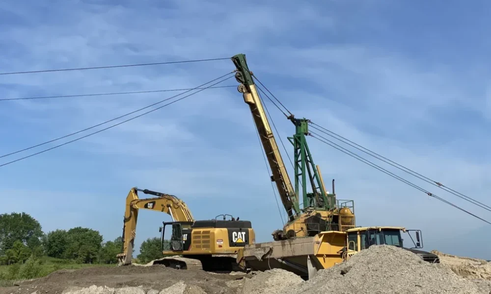 united-dredging-hero-equipment-2880w